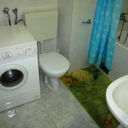 Ponistra Apartmán *
